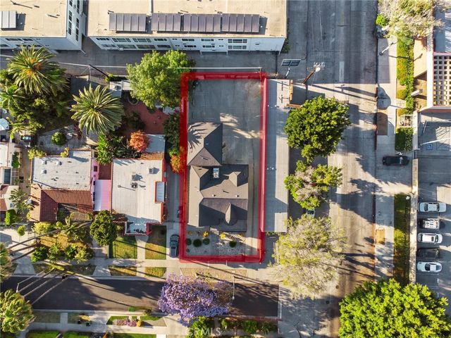 $1,689,999 | 6521 Homewood Avenue, Los Angeles, CA 90028