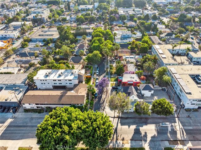 $1,689,999 | 6521 Homewood Avenue, Los Angeles, CA 90028
