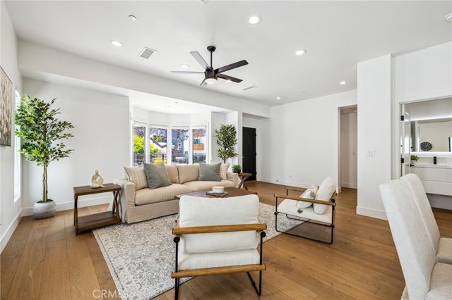 $1,689,999 | 6521 Homewood Avenue, Los Angeles, CA 90028