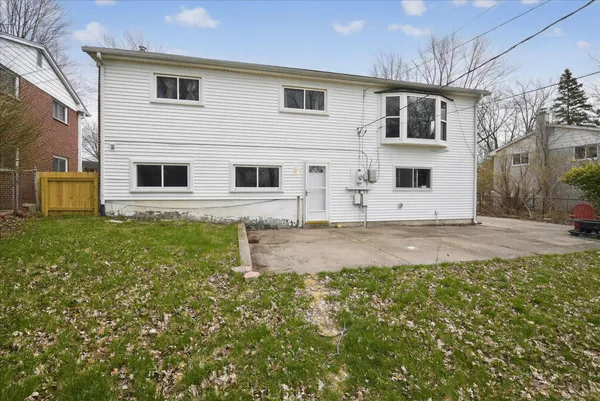 $325,000 | 1176 Borgstrom Avenue, Ypsilanti, MI 48198