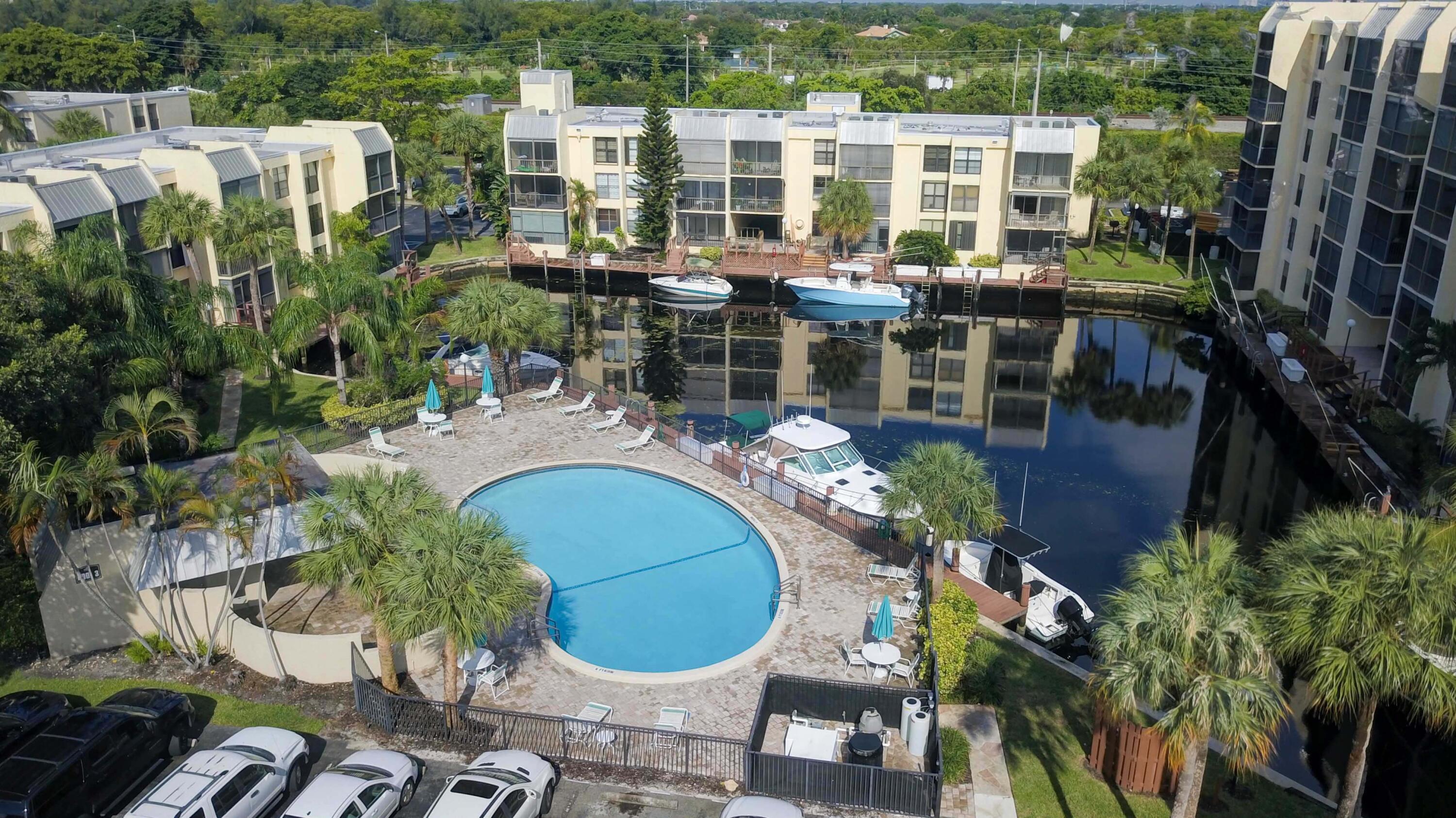 4 Royal Palm Way, Unit 601 Boca Raton, FL 33432 - Photo 51 of 59 4 Royal- Pic 9