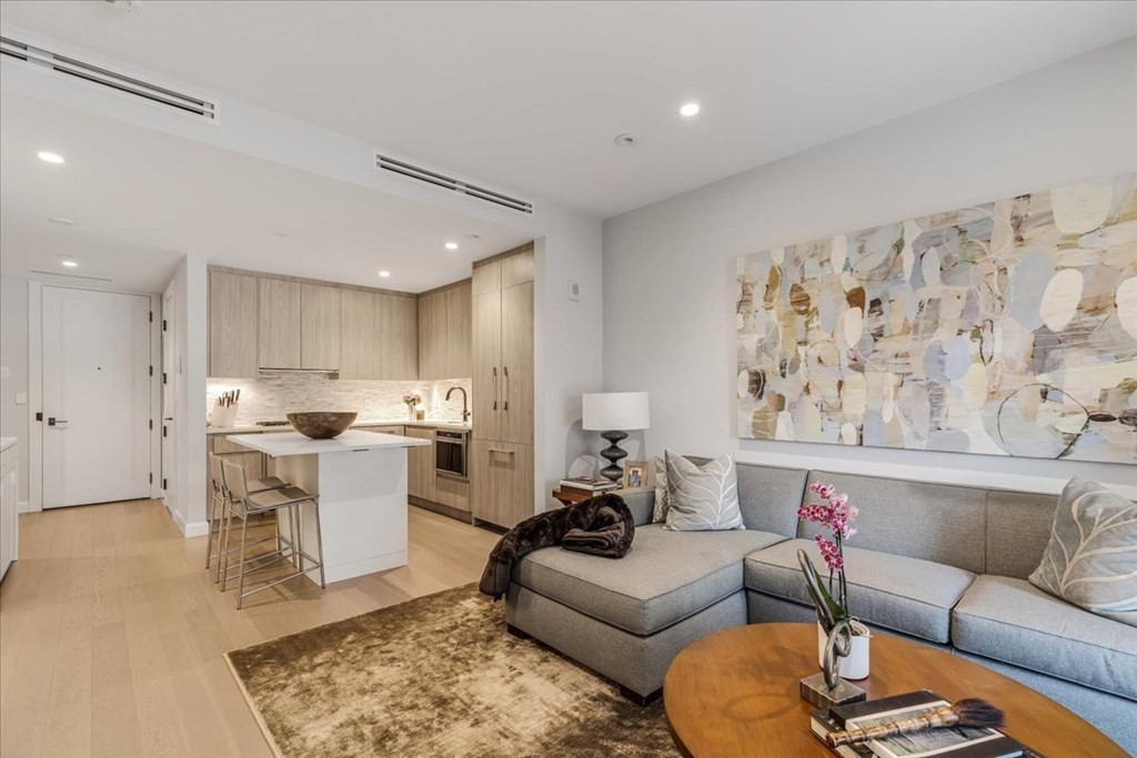 140 Shawmut Avenue, Unit 3B Boston, MA 02118 - Photo 5 of 20