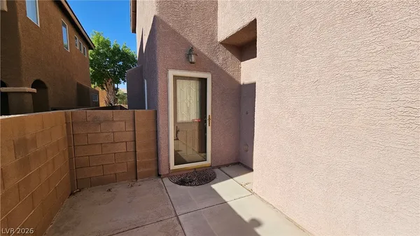$1,940 | 9267 Grassy Weep Court, Las Vegas, NV 89178