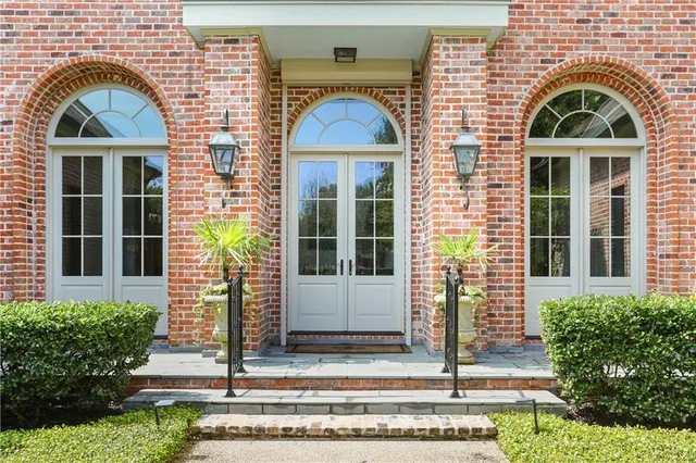 $2,349,000 | 9 English Turn Drive, New Orleans, LA 70131