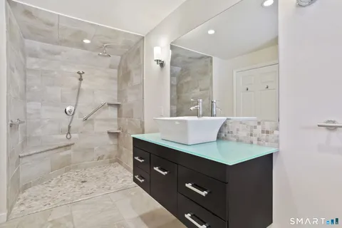 $1,700,000 | 9 Spriteview Avenue, Westport, CT 06880