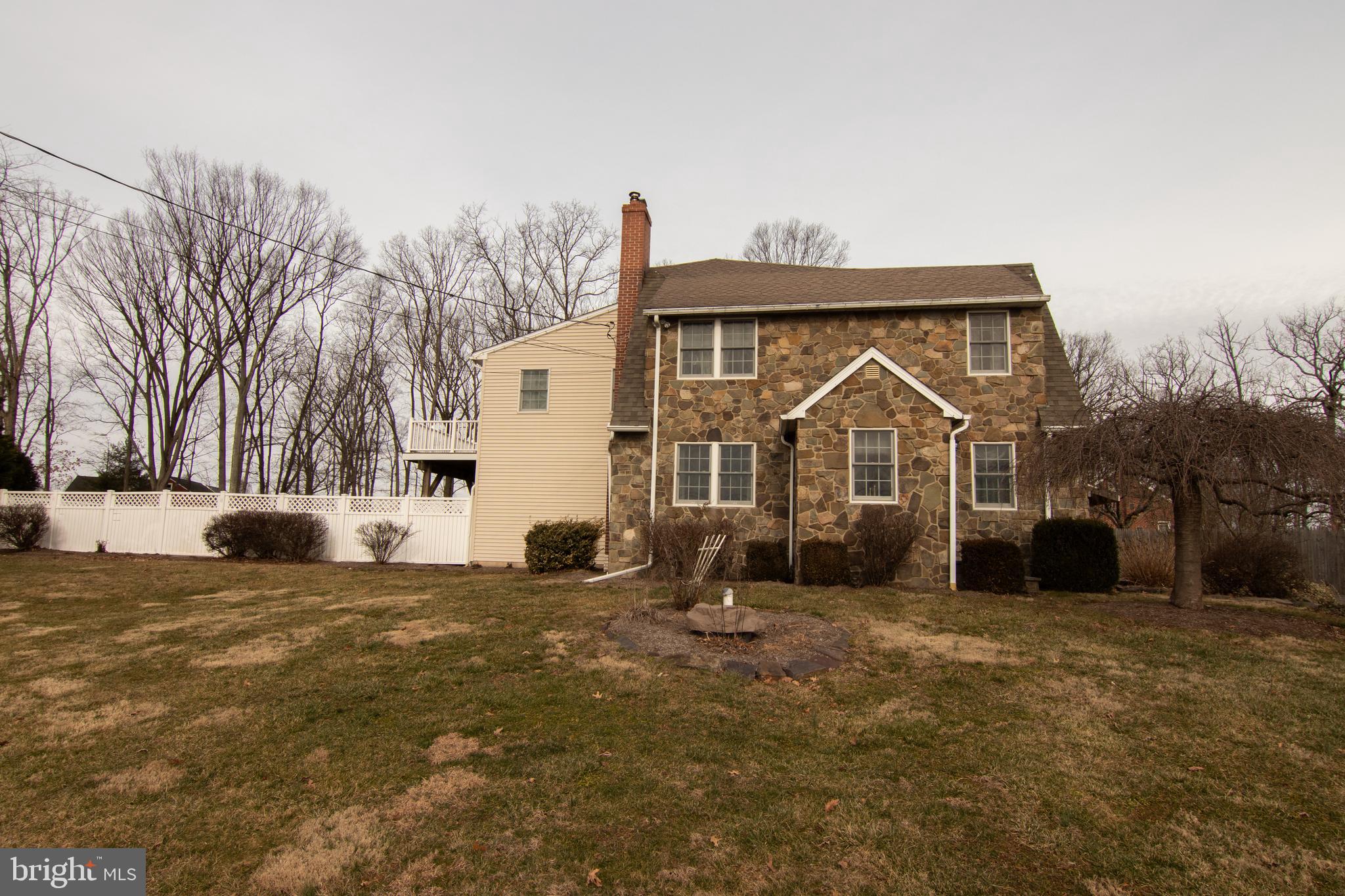 249 Morwood Road Telford, PA 18969 - Photo 2 of 27