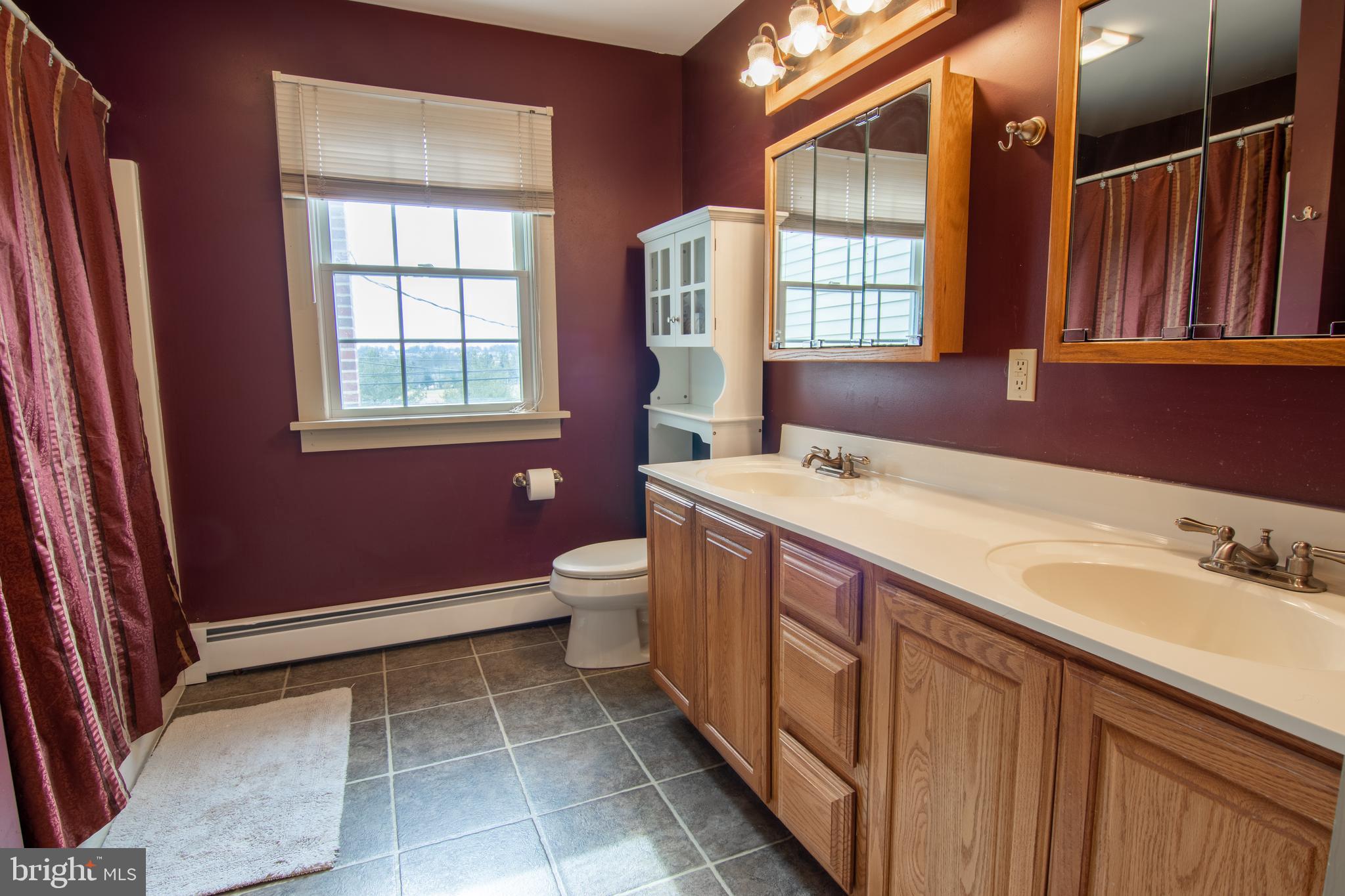 249 Morwood Road Telford, PA 18969 - Photo 25 of 27 m.bedroom bathroom