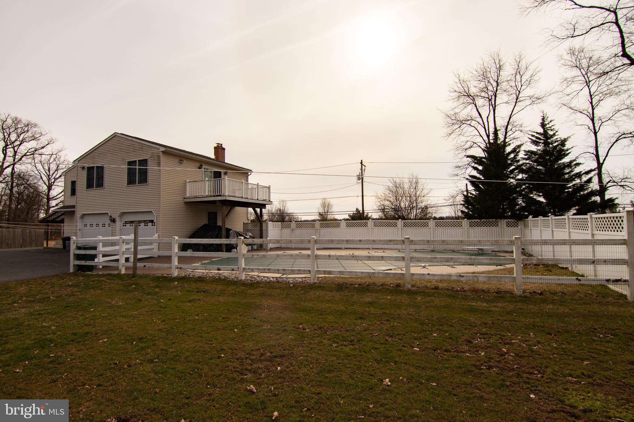 249 Morwood Road Telford, PA 18969 - Photo 5 of 27 backyard