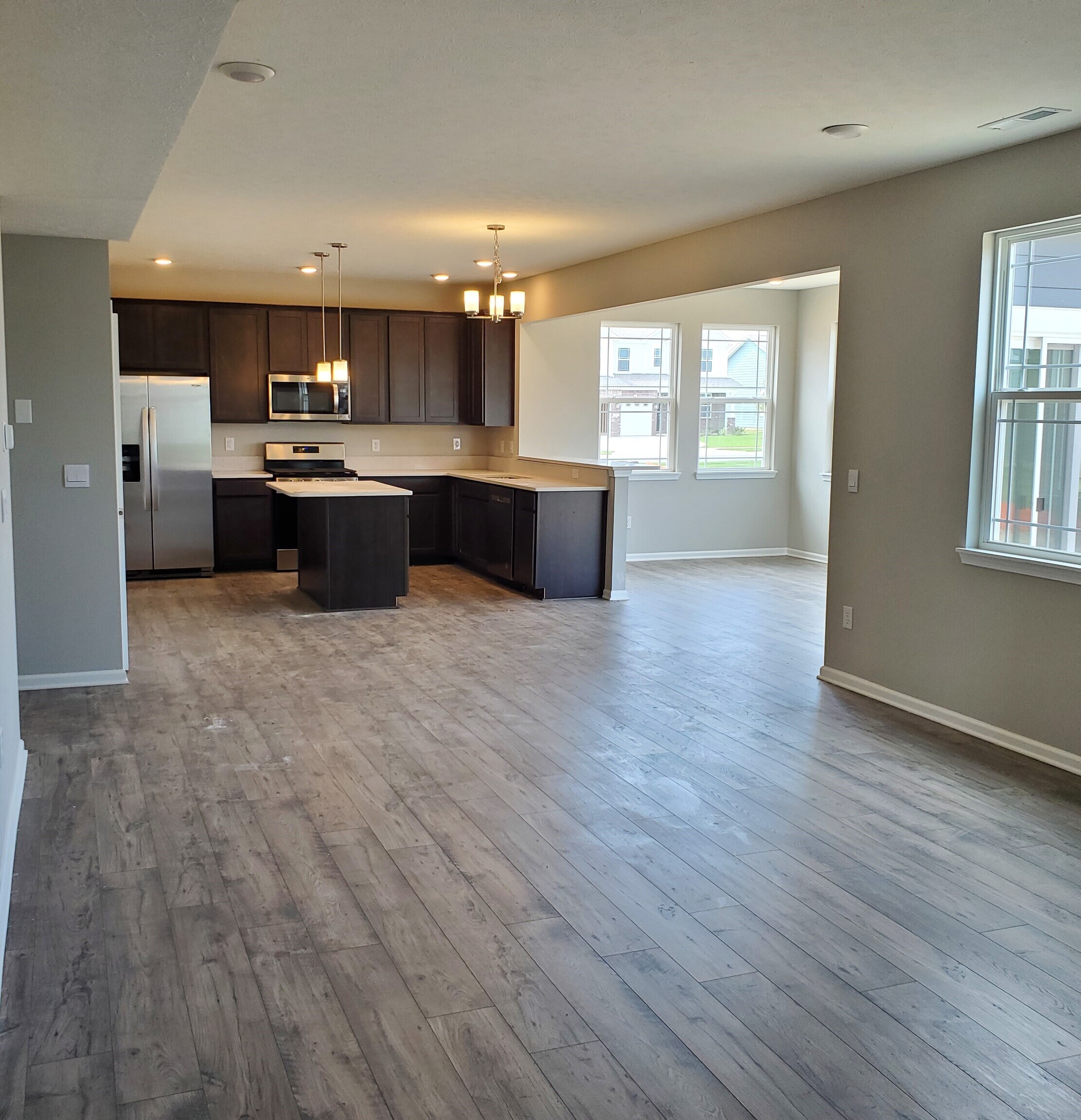 364 Blarney Drive Pendleton, IN 46064 - Photo 4 of 32