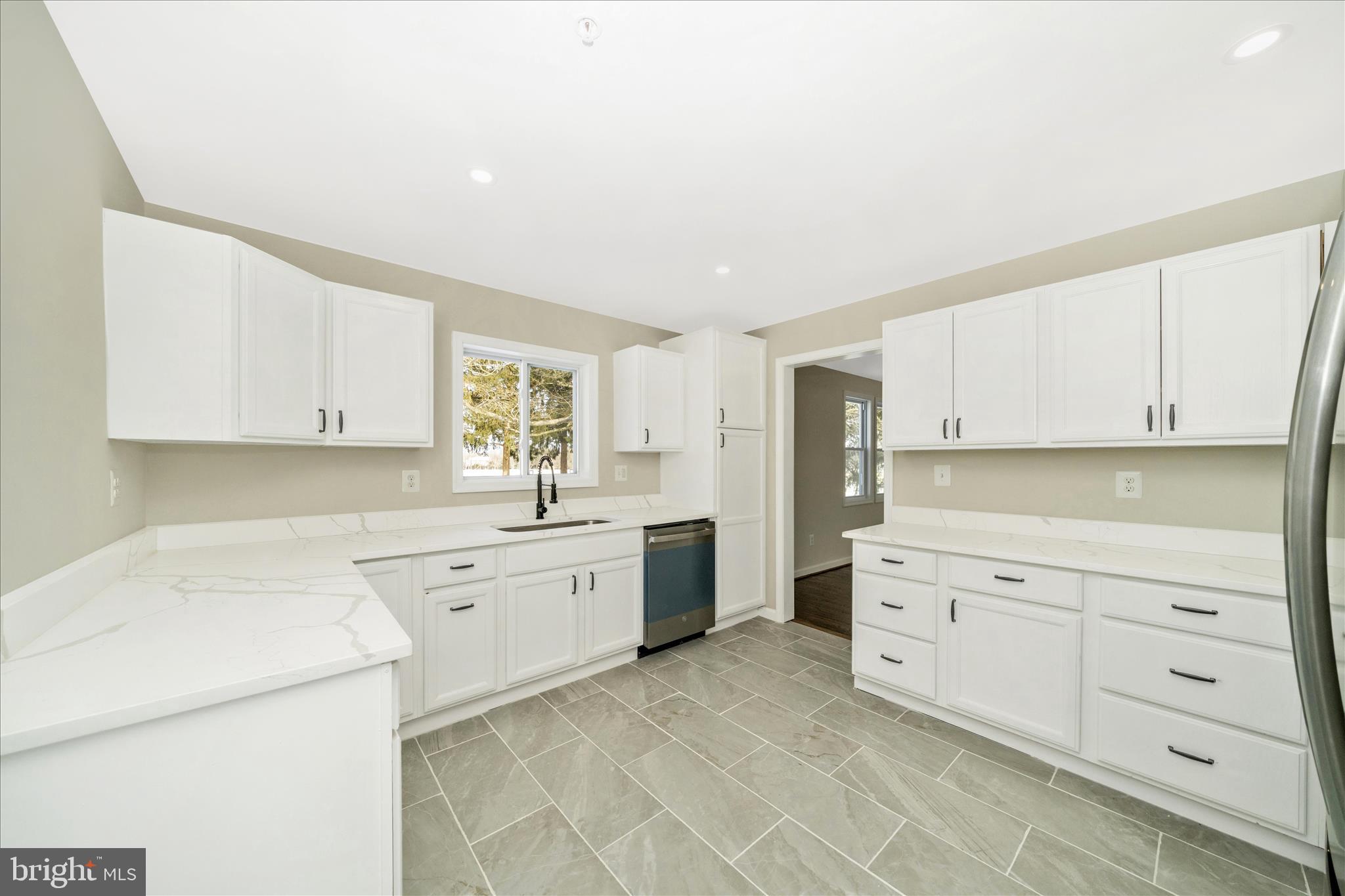 2514 West Liberty Road Westminster, MD 21157 - Photo 17 of 63 Kitchen