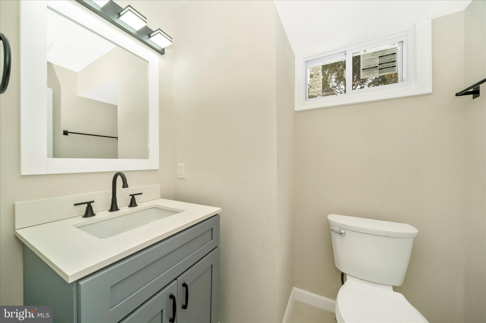 2514 West Liberty Road Westminster, MD 21157 - Photo 24 of 63 Powder Room