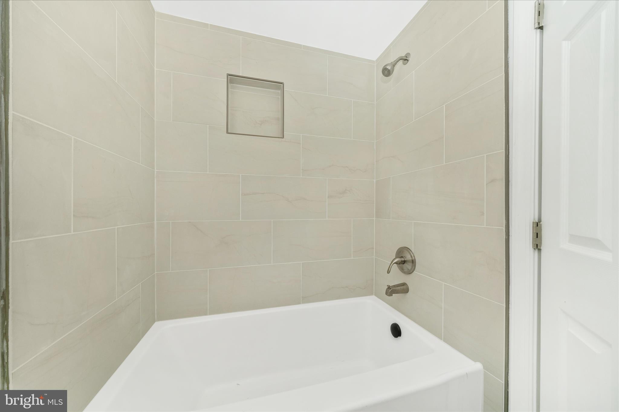 2514 West Liberty Road Westminster, MD 21157 - Photo 30 of 63 Primary Bathroom