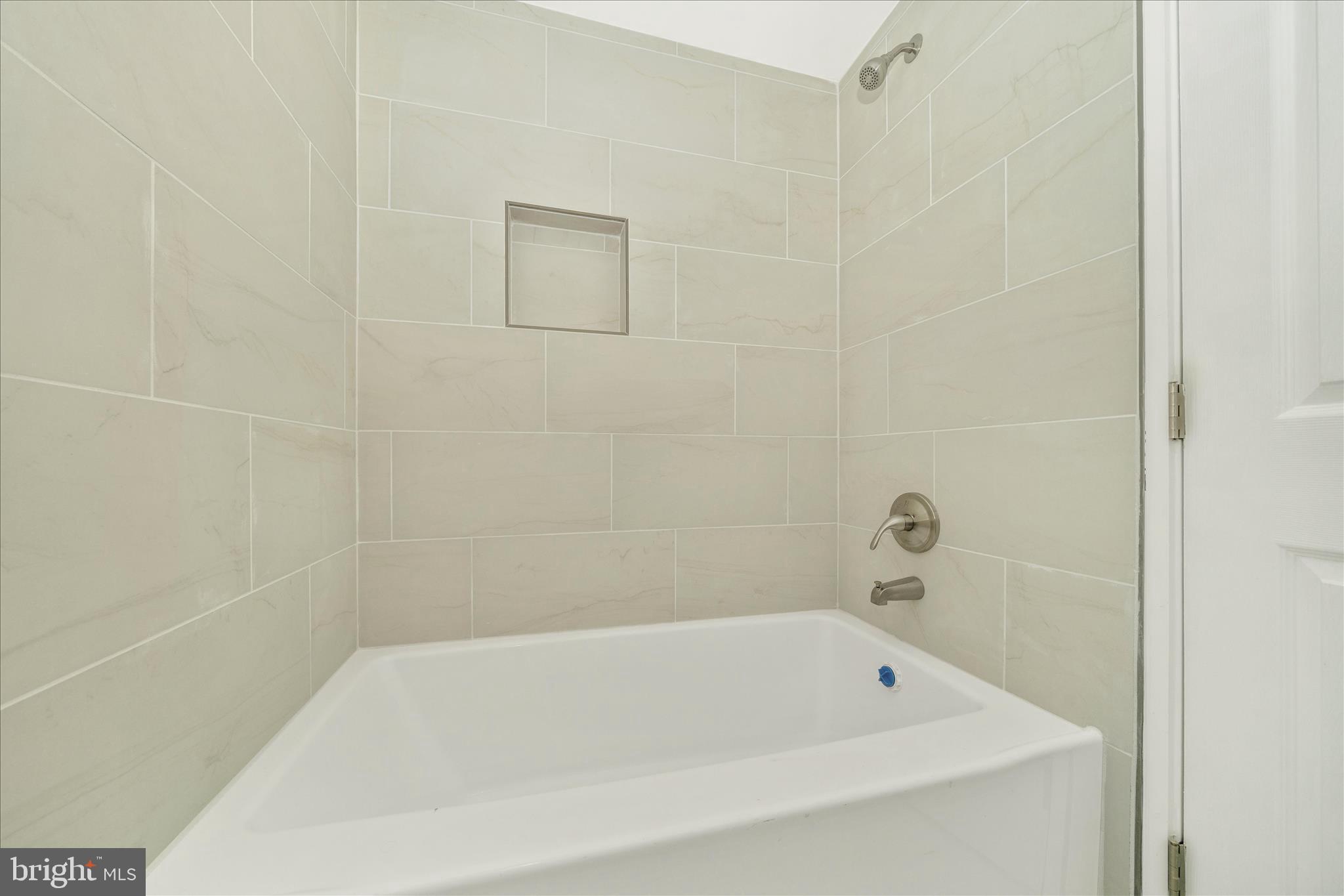 2514 West Liberty Road Westminster, MD 21157 - Photo 38 of 63 Hall Bathroom