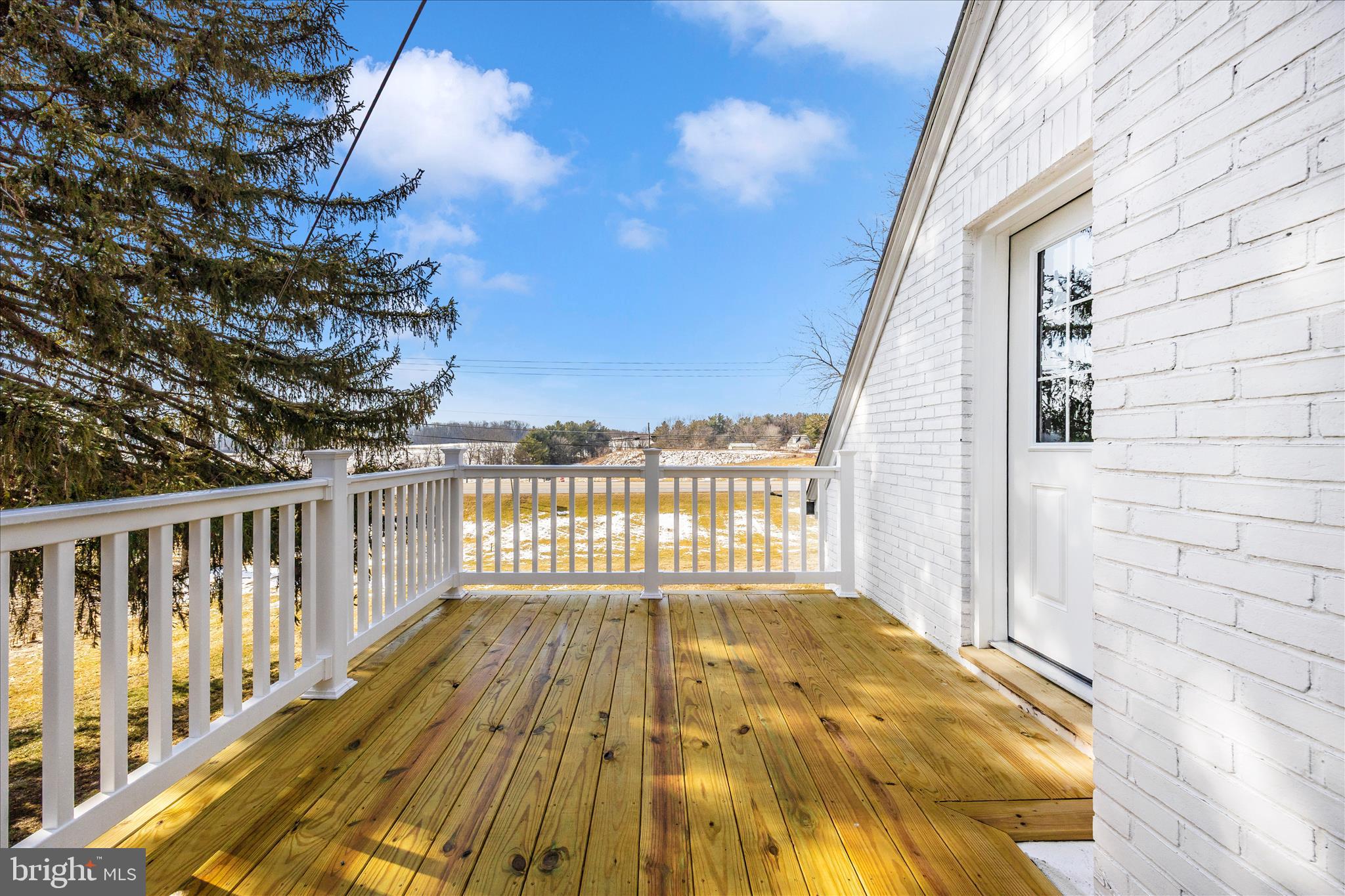 2514 West Liberty Road Westminster, MD 21157 - Photo 47 of 63 Deck