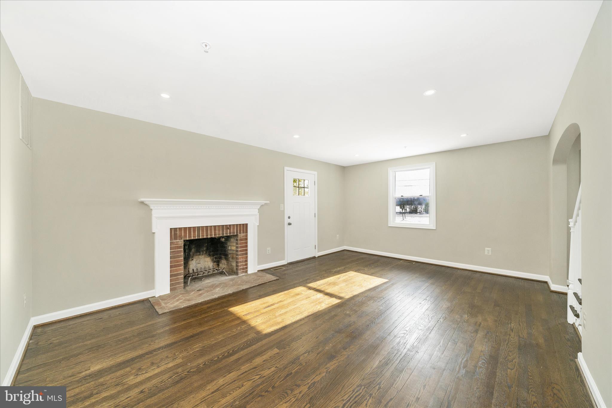 2514 West Liberty Road Westminster, MD 21157 - Photo 9 of 63 Family Room