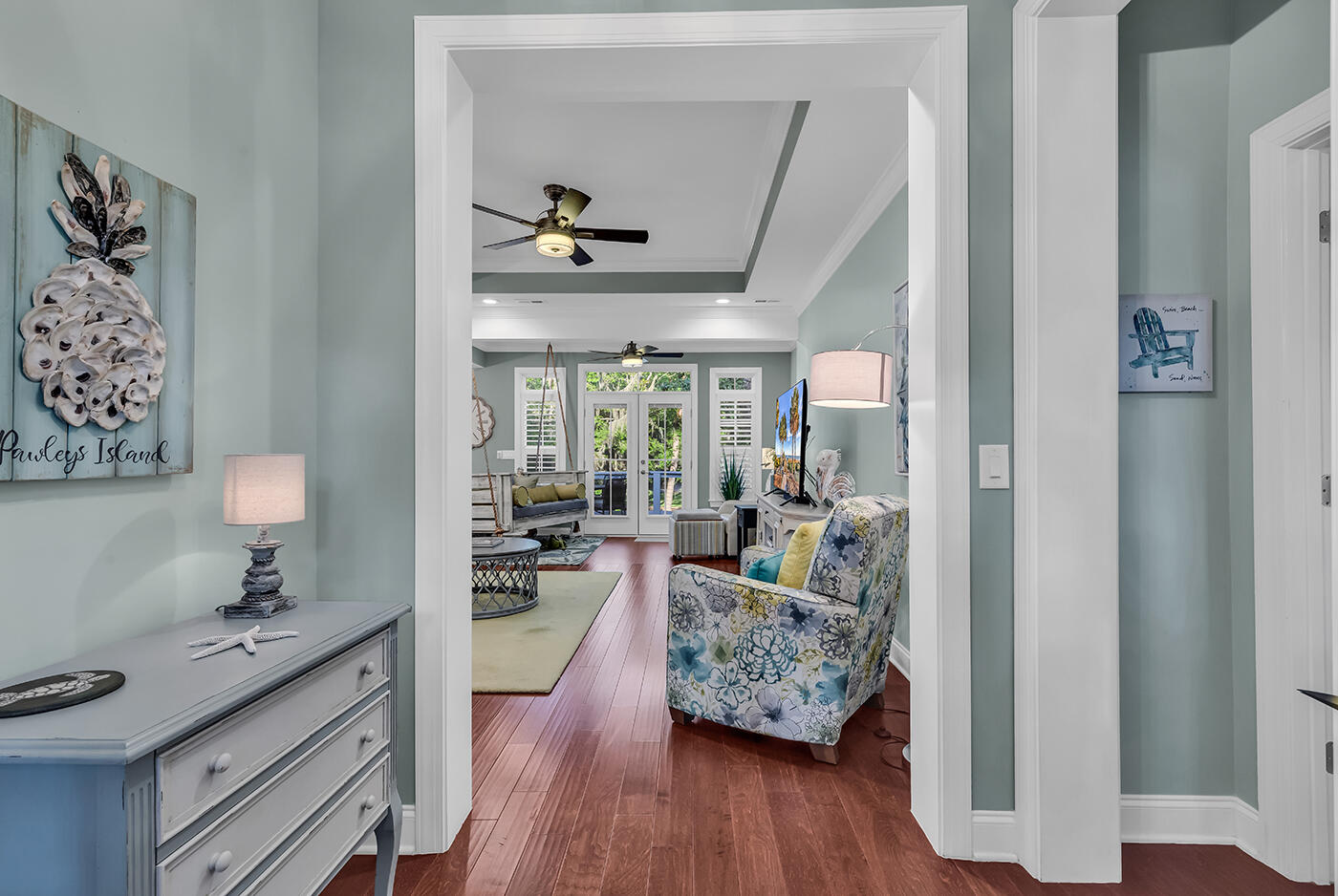 1033 Tuckers Road Pawleys Island, SC 29585 - Photo 4 of 70 Foyer