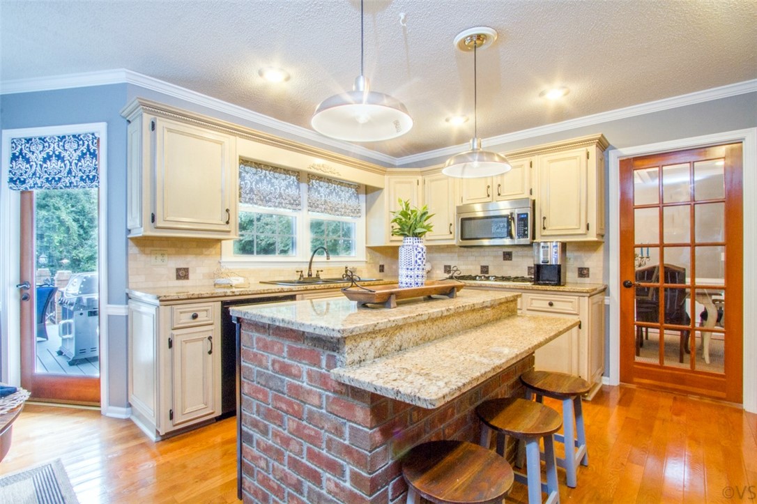 4010 Weatherstone Way Anderson, SC 29621 - Photo 9 of 46