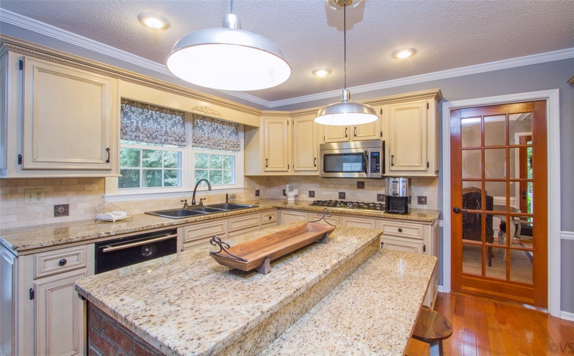 4010 Weatherstone Way Anderson, SC 29621 - Photo 10 of 46