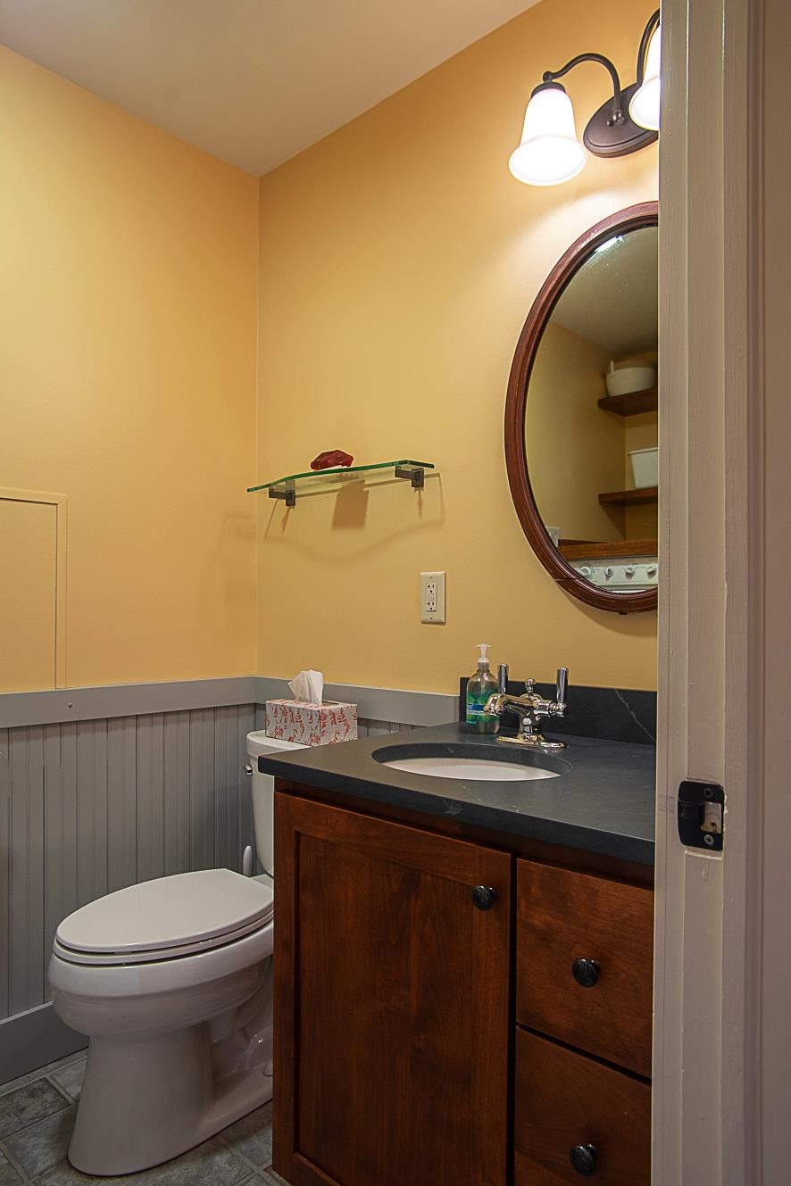 104 Mann Road Wilmington, VT 05363 - Photo 18 of 40 Gallery Image 18
