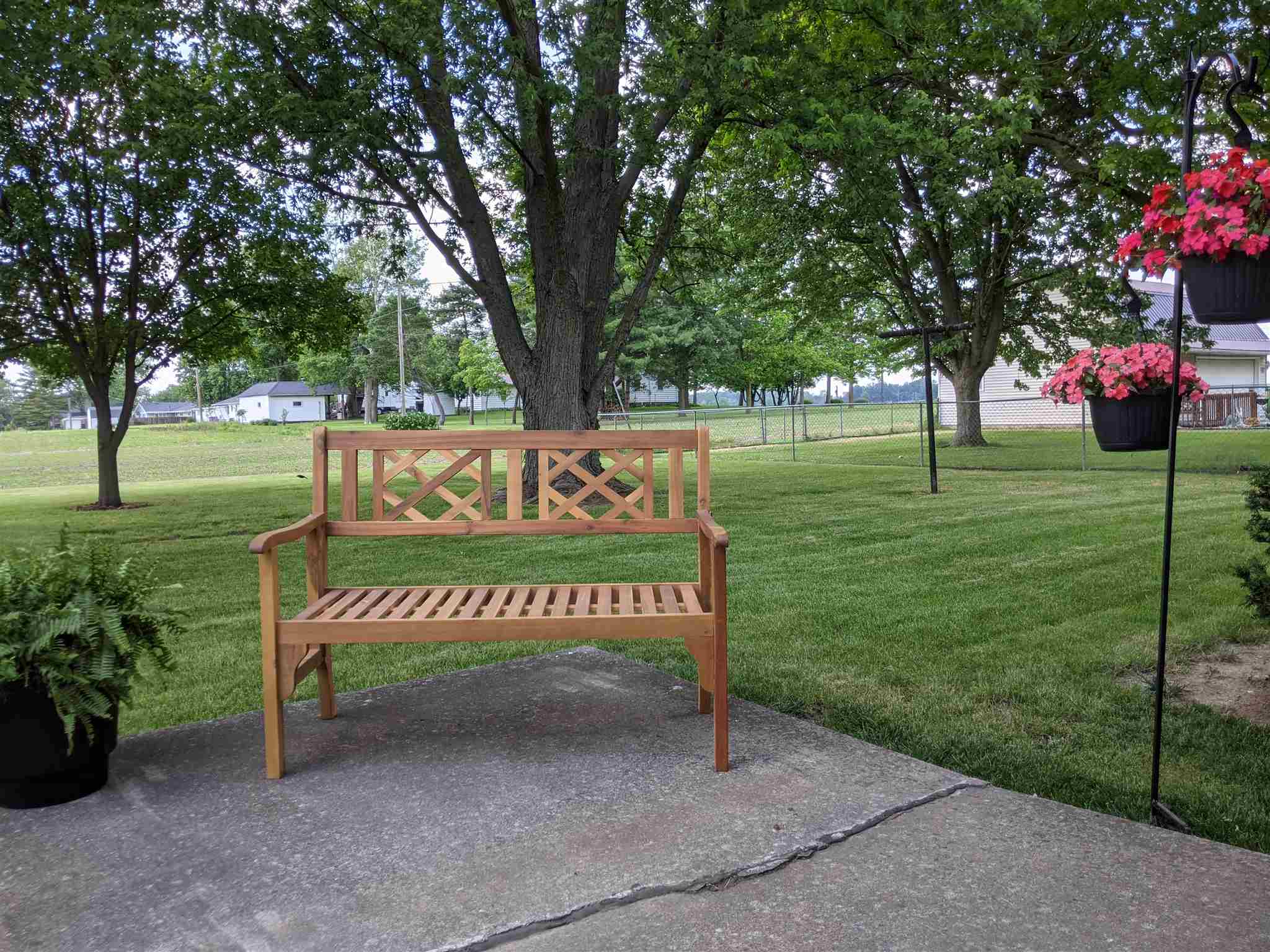 14932 Bluffton Road Yoder, IN 46798 - Photo 4 of 31