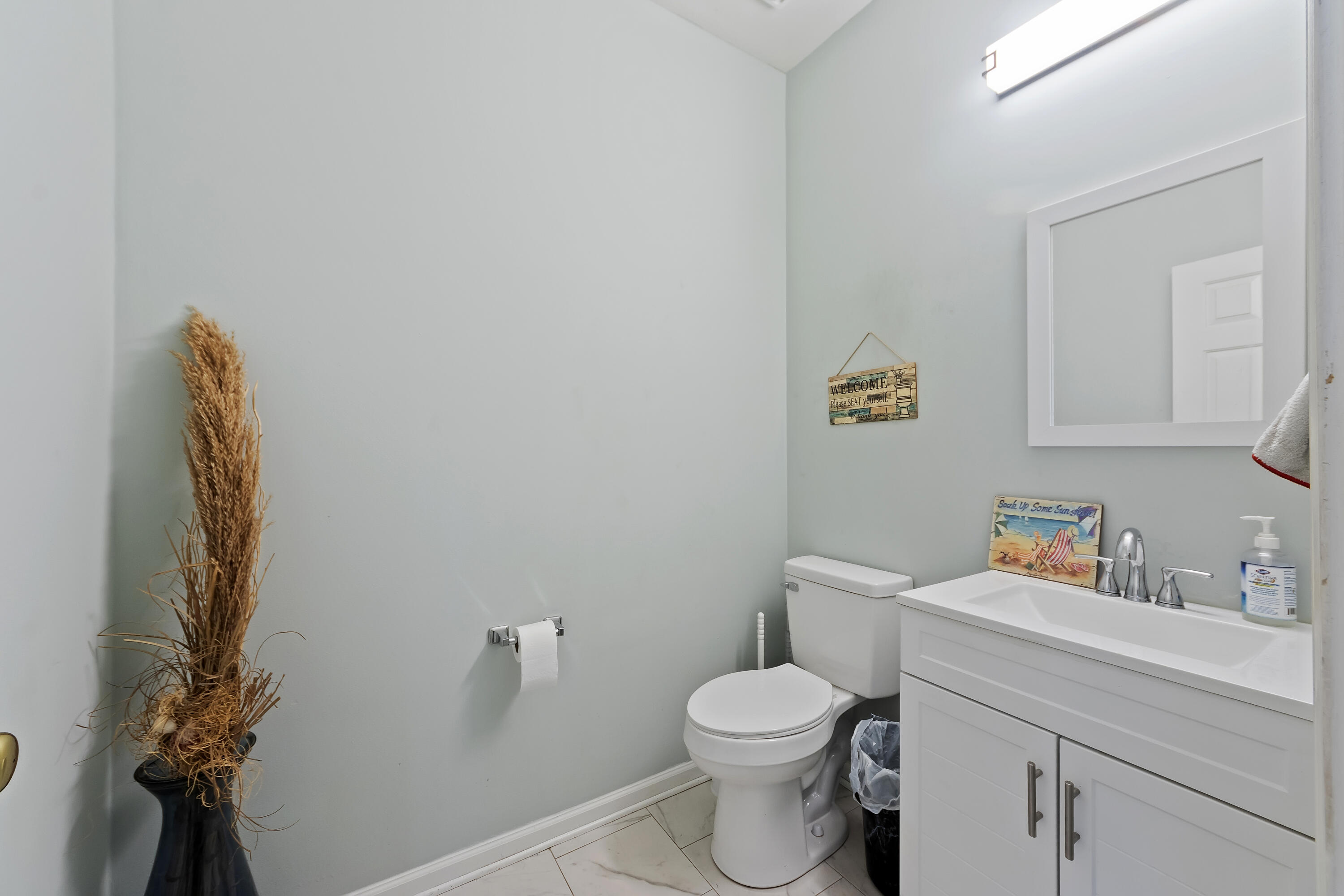 1407 Red Knot Court Hanahan, SC 29410 - Photo 16 of 35 _01A0477