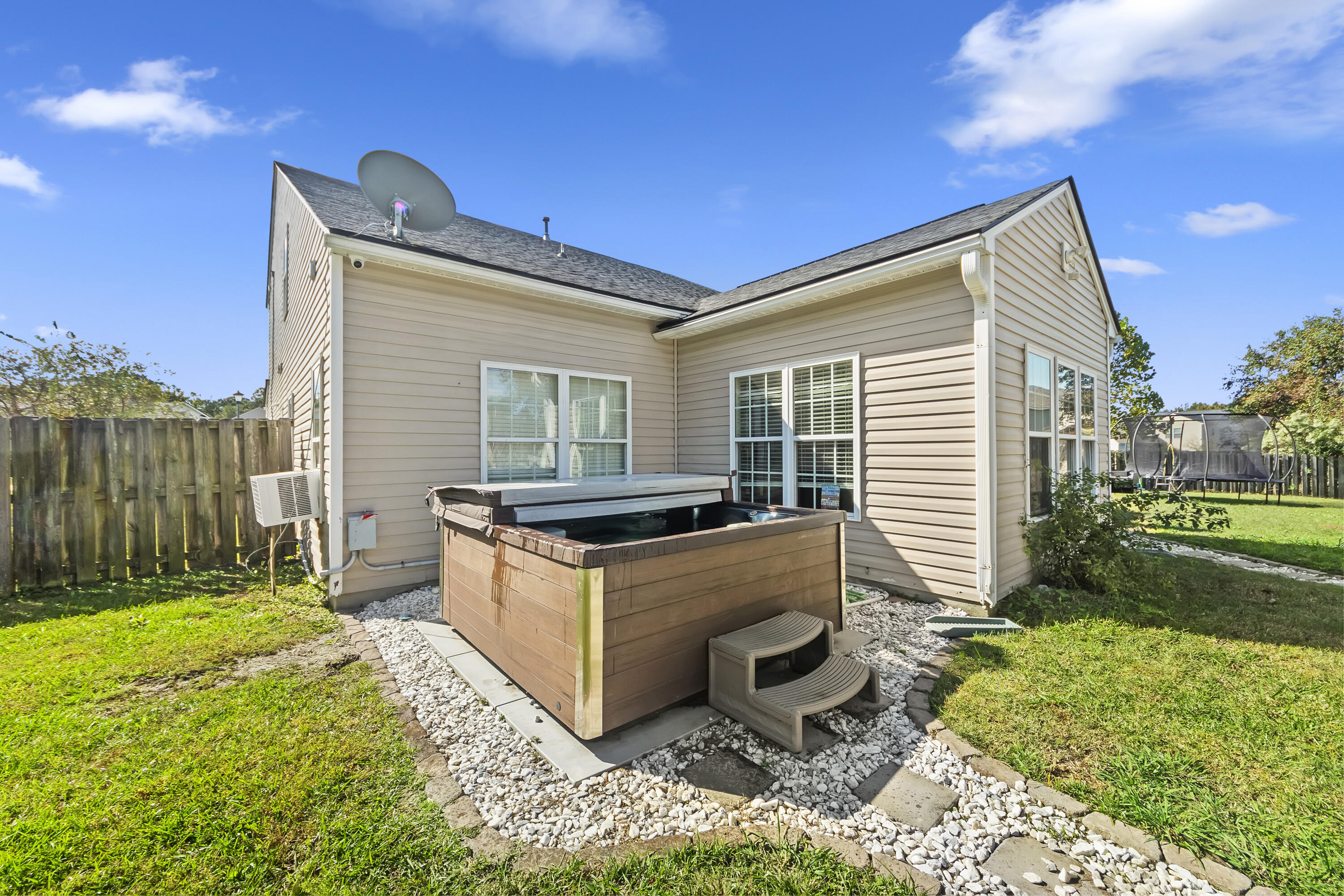 1407 Red Knot Court Hanahan, SC 29410 - Photo 3 of 35 _01A0387