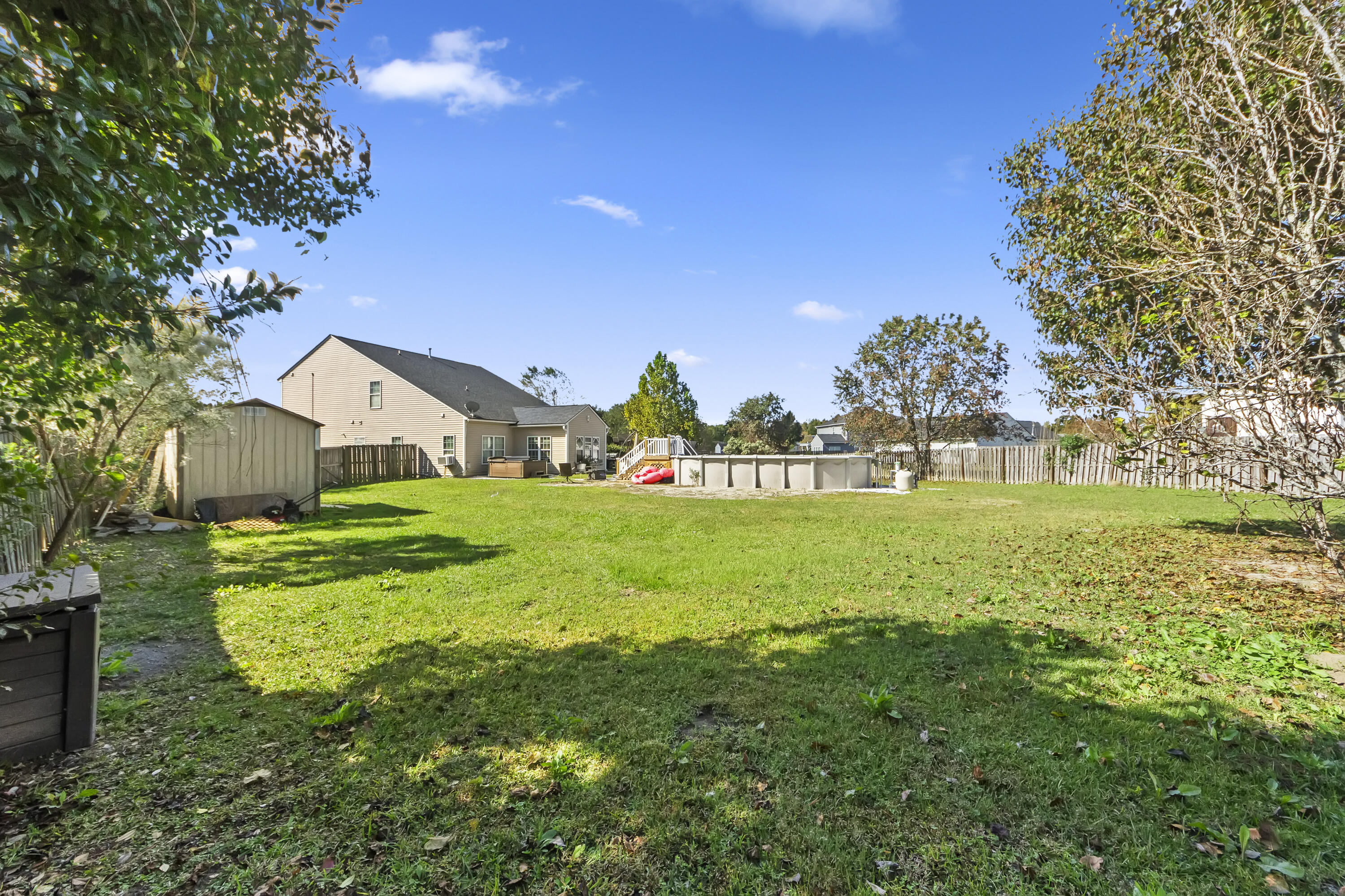 1407 Red Knot Court Hanahan, SC 29410 - Photo 31 of 35 _01A0391