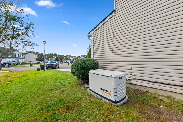 $865,000 | 1407 Red Knot Court, Hanahan, SC 29410