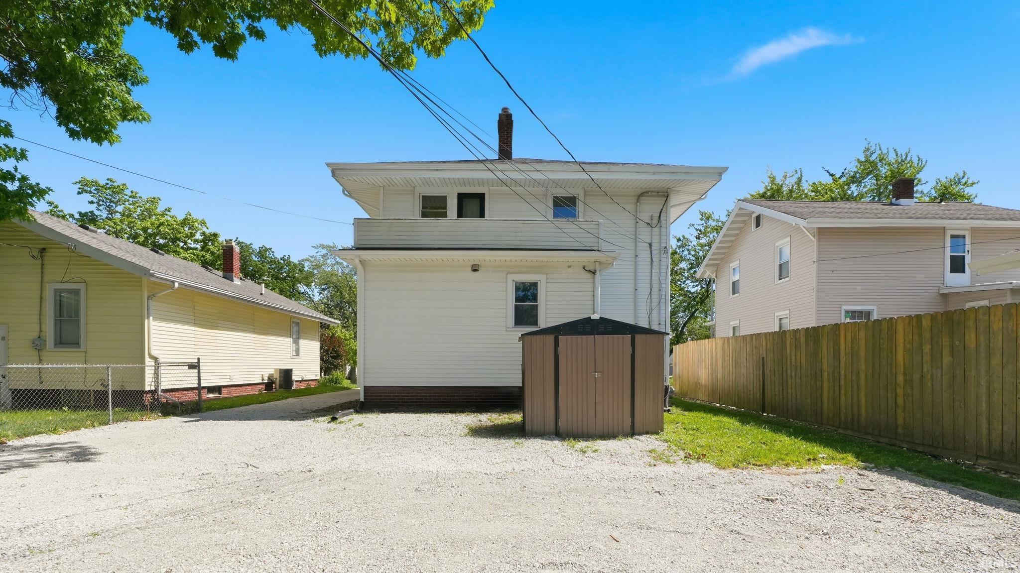 1718 Spring Street Fort Wayne, IN 46808 - Photo 2 of 31