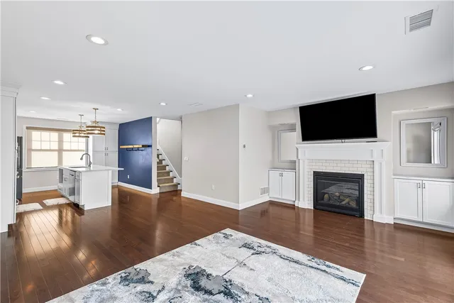 $589,999 | 3800 Post Road, Unit 4, Warwick, RI 02886