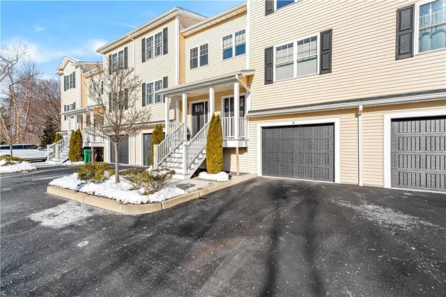 $589,999 | 3800 Post Road, Unit 4, Warwick, RI 02886