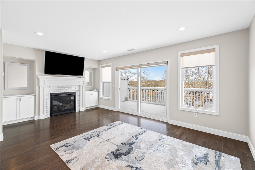 3800 Post Road, Unit 4 Warwick, RI 02886 - Photo 4 of 33