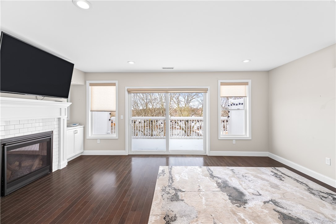 3800 Post Road, Unit 4 Warwick, RI 02886 - Photo 5 of 33