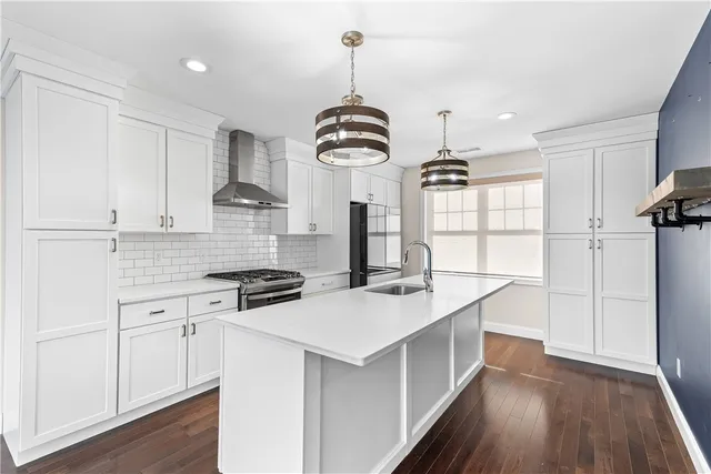 $589,999 | 3800 Post Road, Unit 4, Warwick, RI 02886