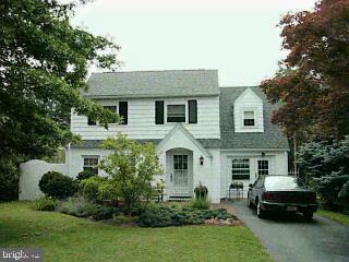 460 Hillcrest Road York, PA 17403 - Photo 1 of 1