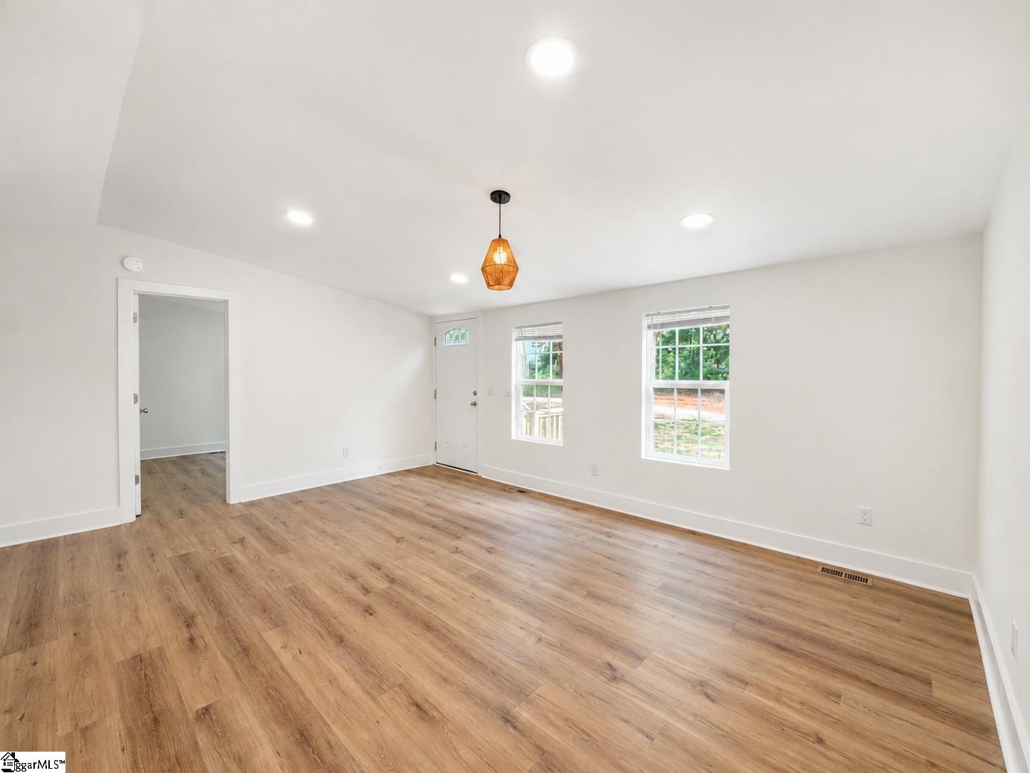181 Woodland Road Marietta, SC 29661 - Photo 12 of 26