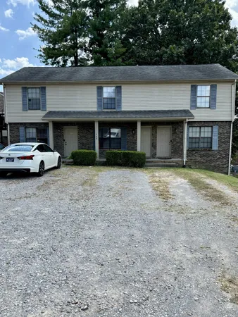 $925 | 540 Hietts Lane, Unit 8, Clarksville, TN 37043