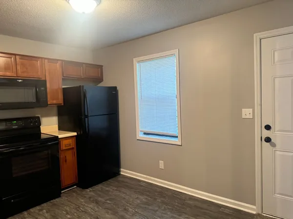 $925 | 540 Hietts Lane, Unit 8, Clarksville, TN 37043