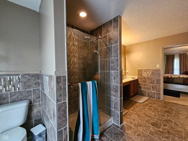 $2,300 | 10633 Cyrus Drive, Indianapolis, IN 46231