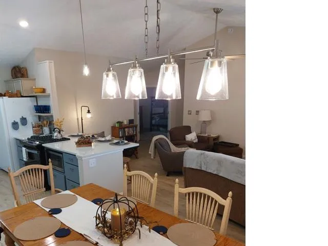 $2,300 | 697 Matthew Street, West Lafayette, IN 47906