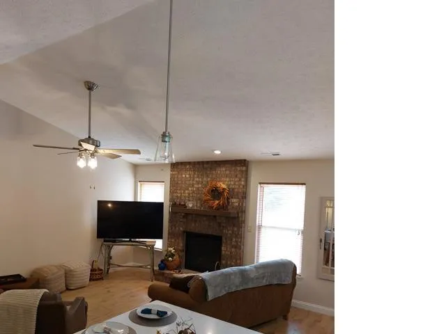 $2,300 | 697 Matthew Street, West Lafayette, IN 47906