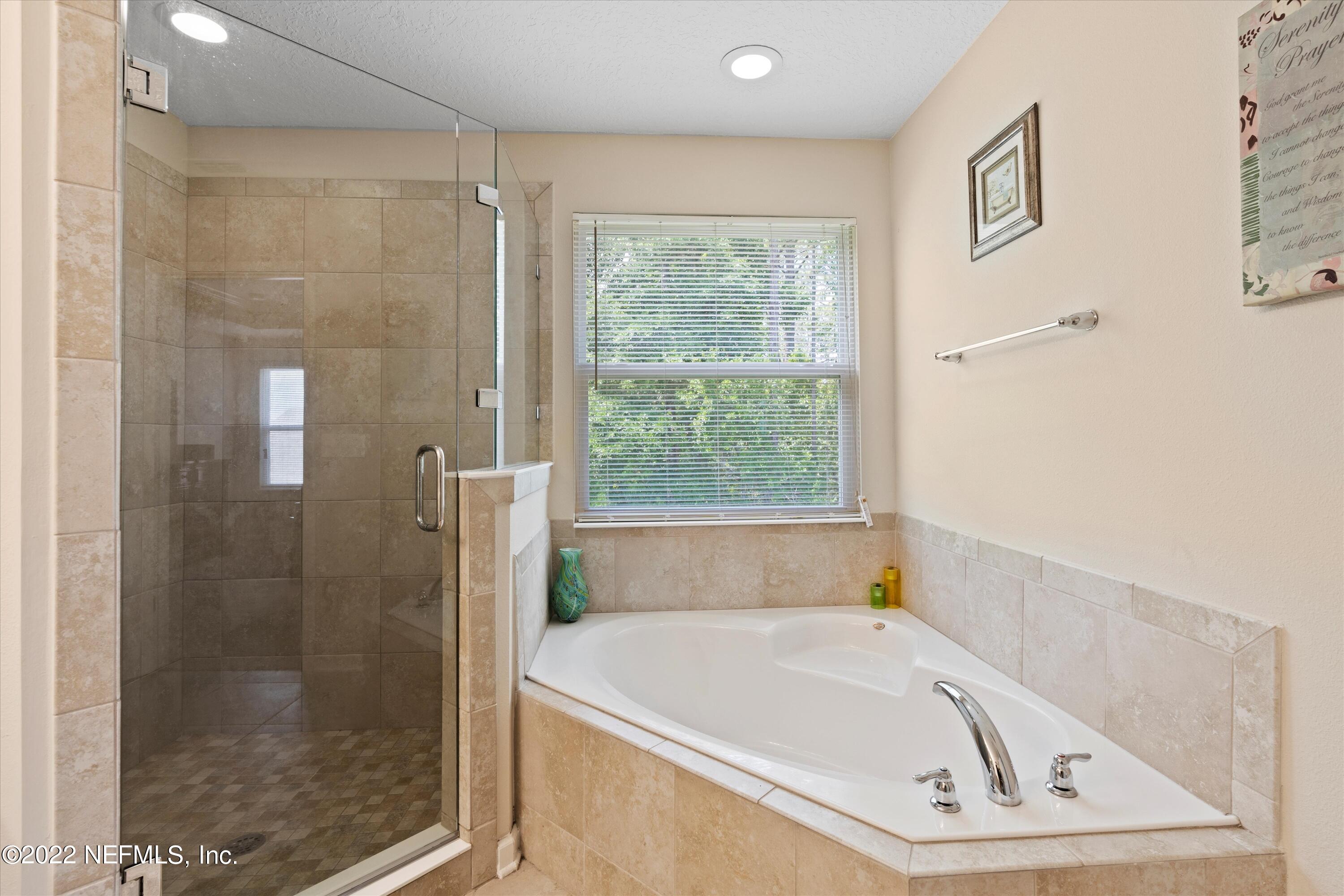 411 Samara Lakes Parkway St. Augustine, FL 32092 - Photo 17 of 39 26-Primary Bathroom