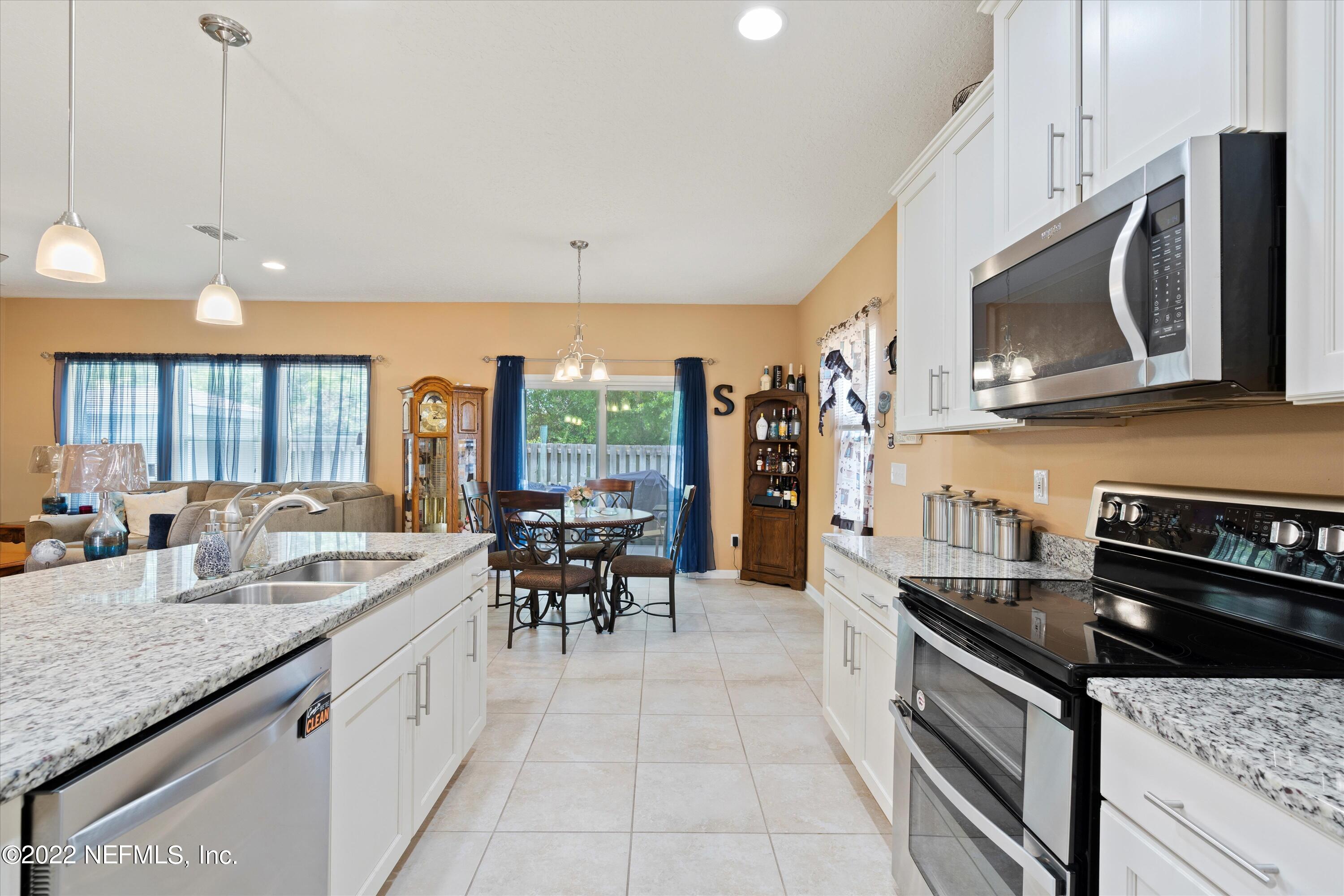 411 Samara Lakes Parkway St. Augustine, FL 32092 - Photo 4 of 39 10-Kitchen