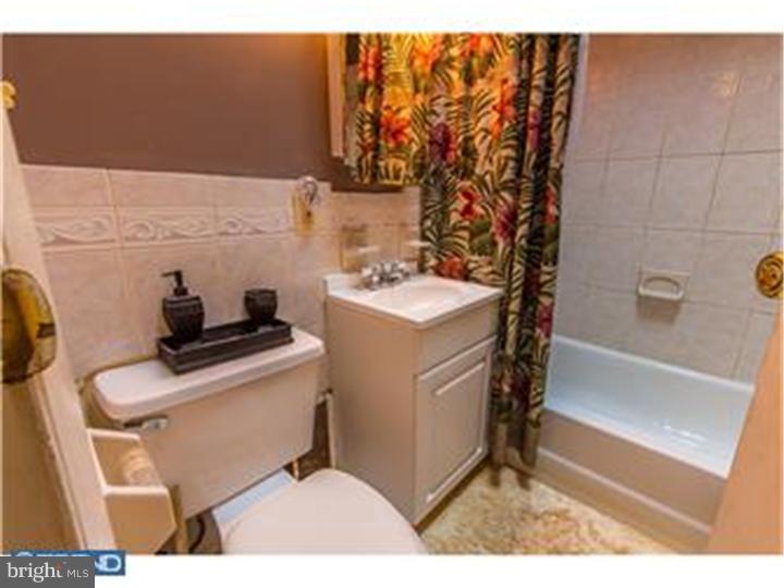 932 Collings Road Camden, NJ 08104 - Photo 15 of 19