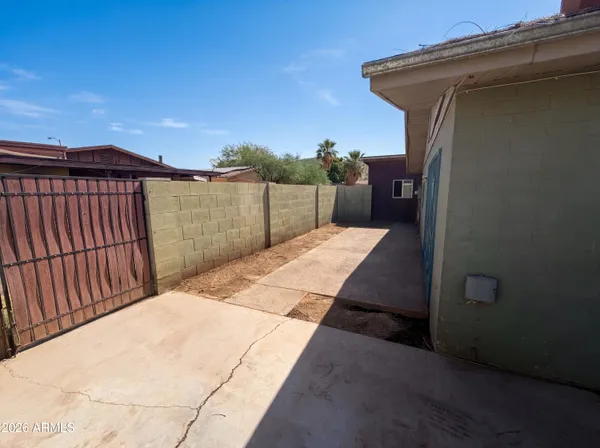 $358,000 | 2326 West Paradise Drive, Phoenix, AZ 85029