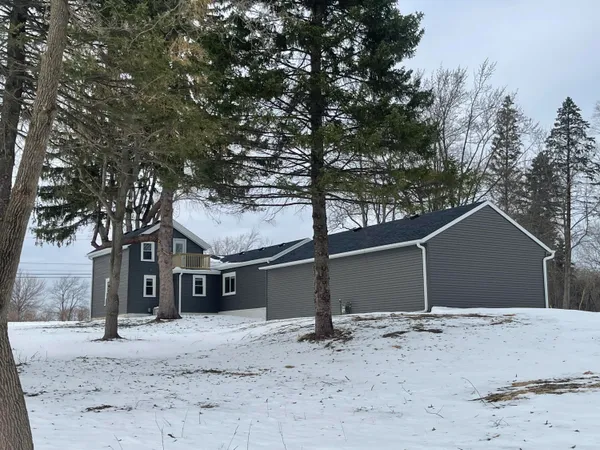 $549,900 | 20365 West National Avenue, New Berlin, WI 53146