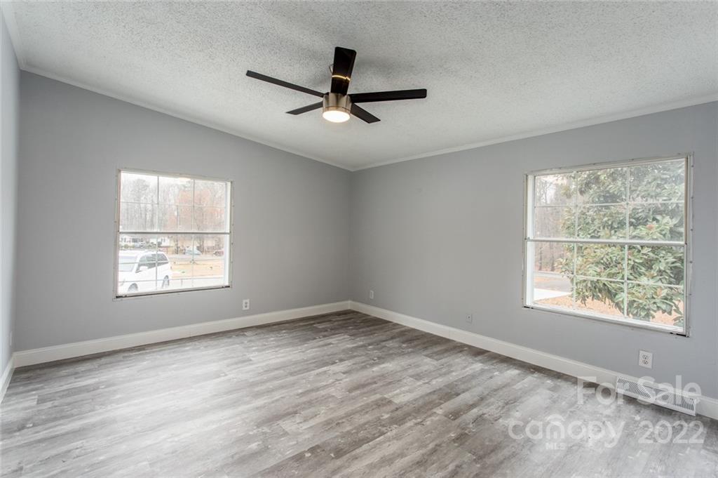 5064 Valleymere Road Rock Hill, SC 29732 - Photo 8 of 25 Gallery Image 8