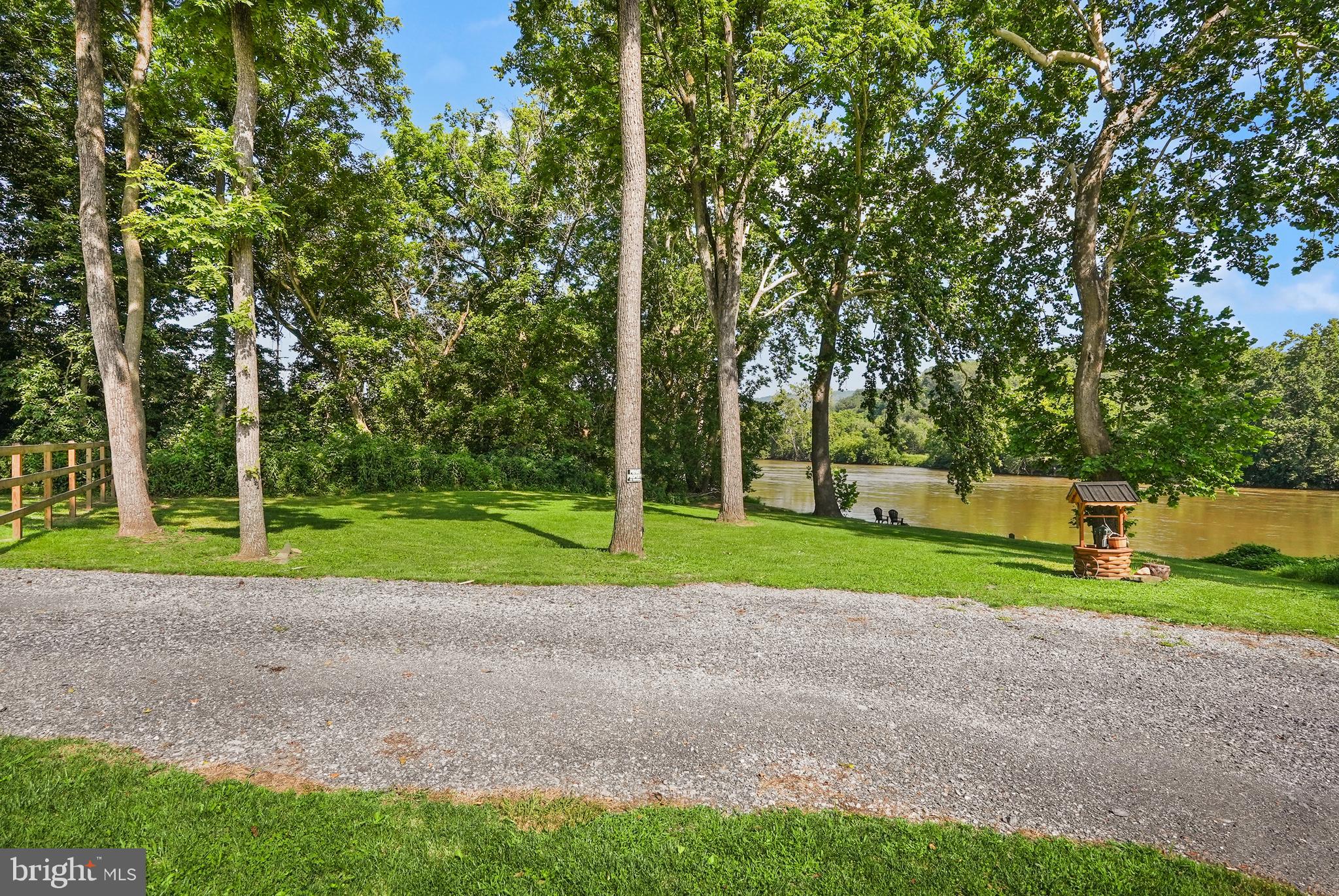 735 Sunset Village Road Front Royal, VA 22630 - Photo 66 of 82 Private Drive