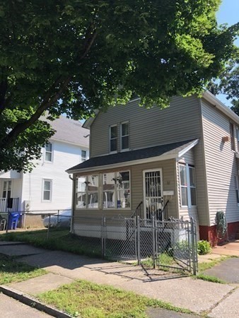 91 Marion Street Springfield, MA 01109 - Photo 4 of 26 Gallery Image 4