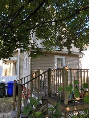 91 Marion Street Springfield, MA 01109 - Photo 7 of 26 Gallery Image 7